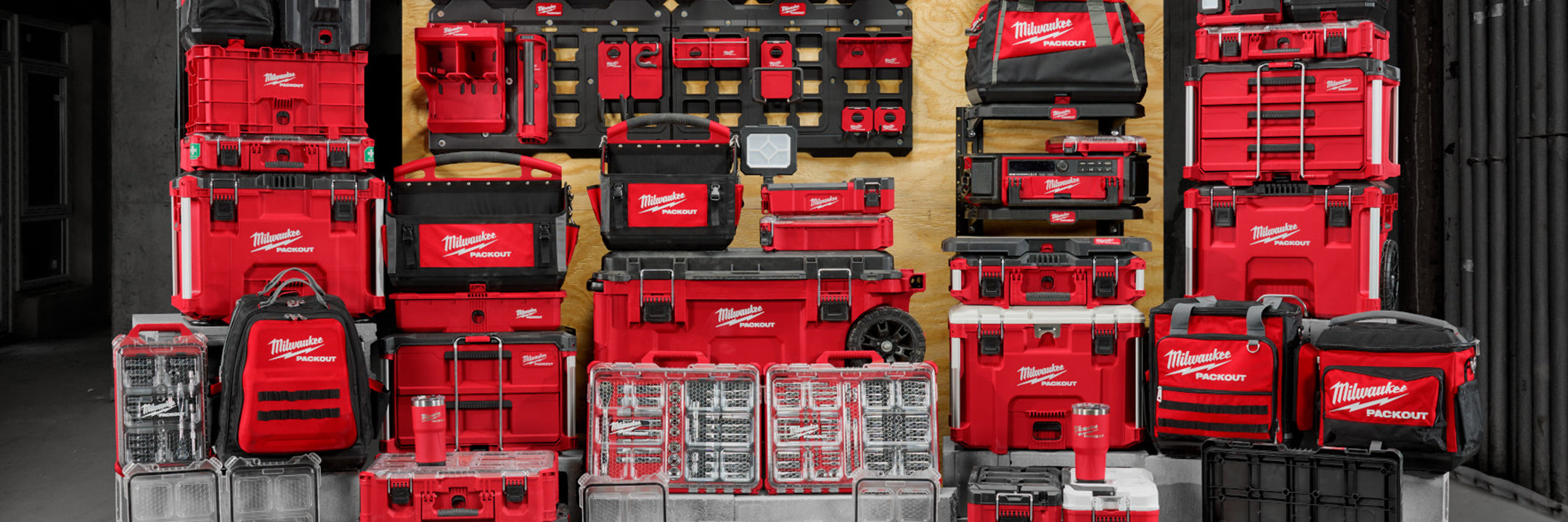 Red Tool Store Milwaukee Tool Superstore