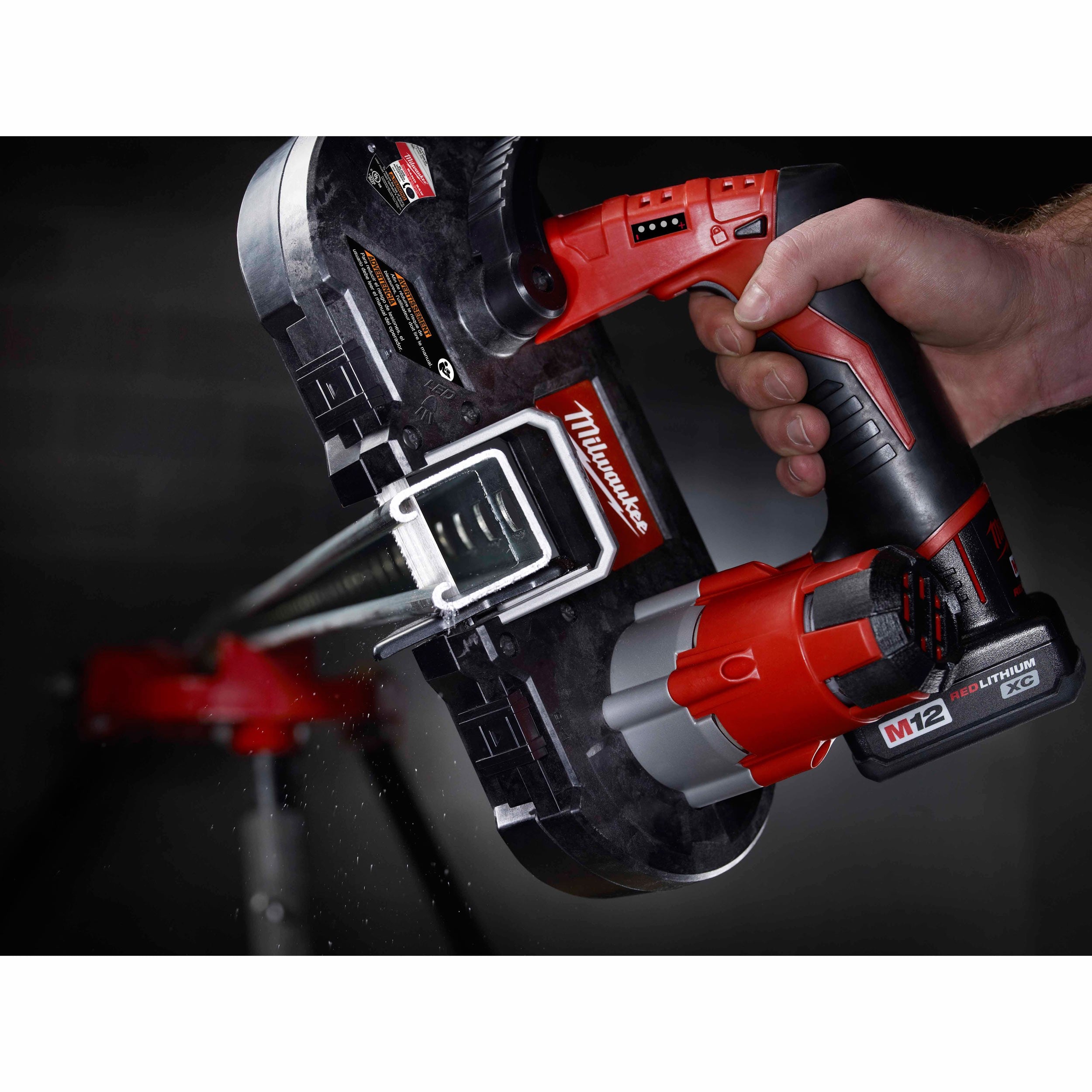 Milwaukee 2429 21XC M12 Sub Compact Band Saw Kit